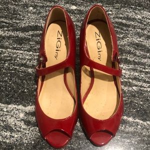 ZiGi NY - Peep Toed Pumps - Red + Black